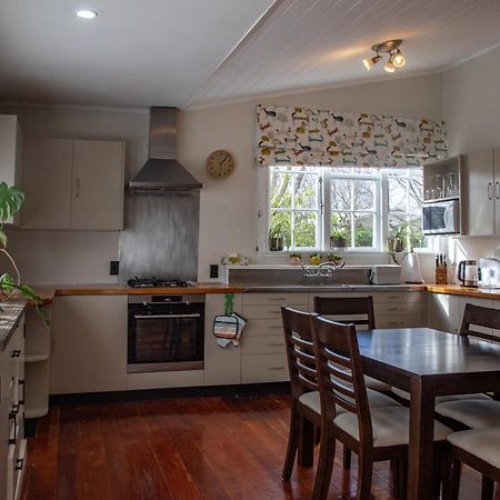 Cottage In The Heart Of Carterton Εξωτερικό φωτογραφία