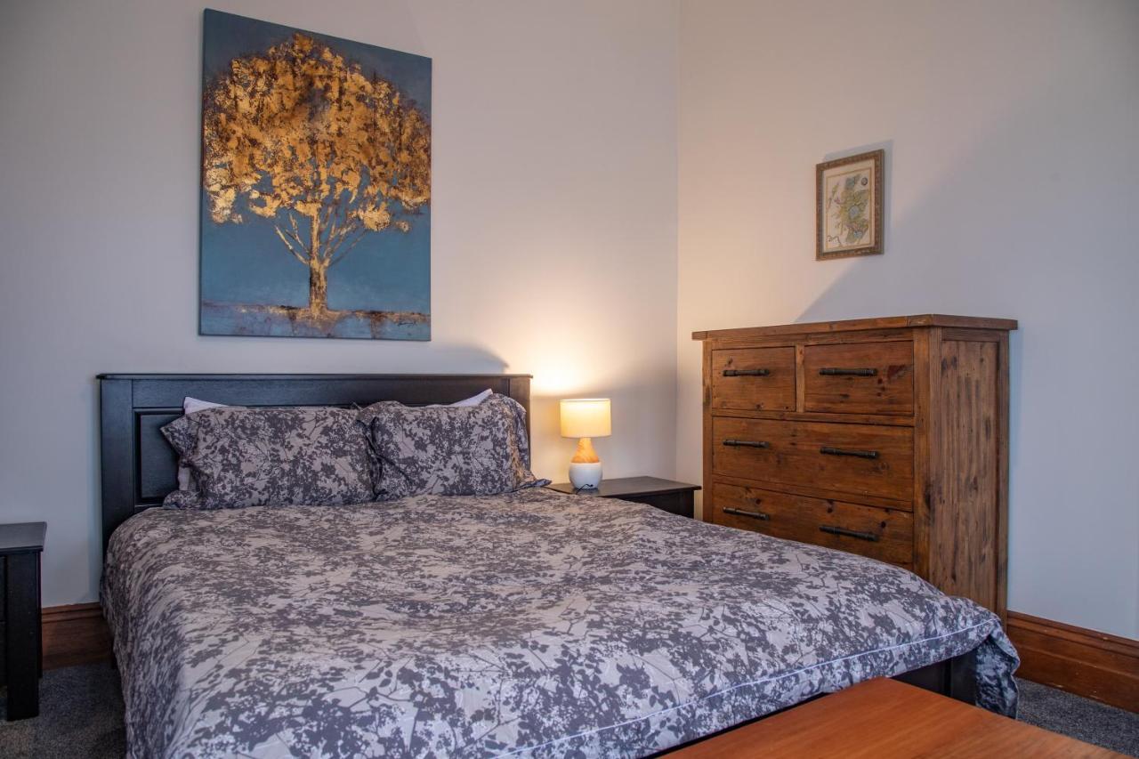 Cottage In The Heart Of Carterton Εξωτερικό φωτογραφία