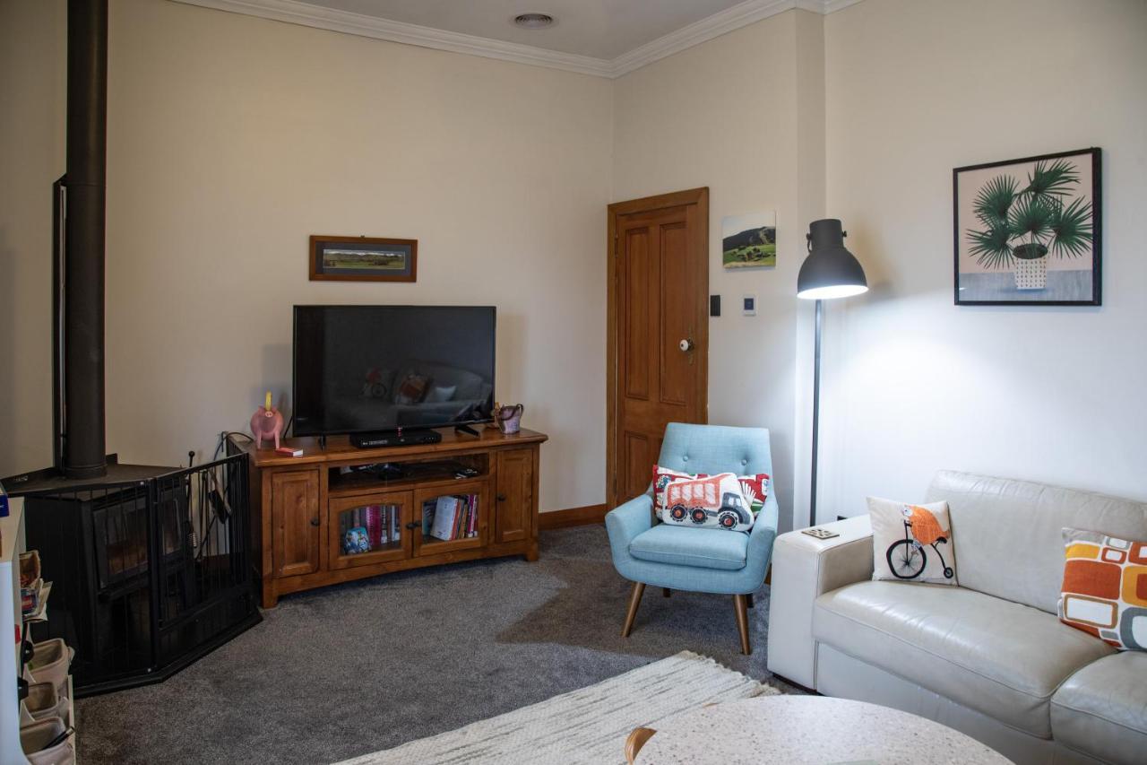 Cottage In The Heart Of Carterton Εξωτερικό φωτογραφία